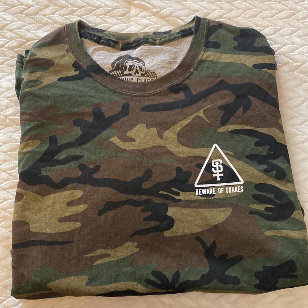 Lurking class x sketchy camo tank